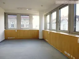 Moderne Bürofläche mit Terrasse und Concierge-Service (Preise exkl. MwSt.)
