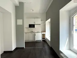 1 Monat mietfrei!!! Zentral begehbares Büro am SPITTELBERG!!!