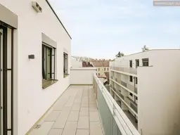 AB November/ Sonnige Balkonwohnung in Stockerau mit moderner Ausstattung