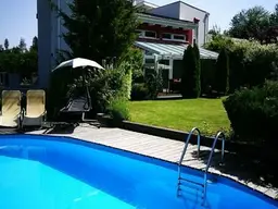 Architektenvilla mit großem Garten und Pool | Doppelgarage und Carport | 9161 Maria Rain