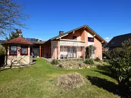 Einfamilienhaus in idyllischer Lage |Wunderschöner Ausblick|