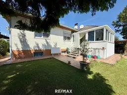 Bungalow auf großem Eckgrundstück in Top-Lage von Kottingbrunn