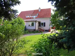 Großer Garten und Blick auf den Anninger - Entzückende Doppelhaushälfte in ruhiger Siedlungslage in Traiskirchen!