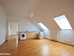 WOHNEN MIT HISTORISCHEM FLAIR! 2 Zimmer Wohnung im Zentrum zu kaufen (TOP 4)!