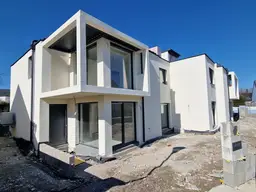 Doppelhaushälfte Neubau Top 1 – schlüsselfertig mit Dachterrasse!