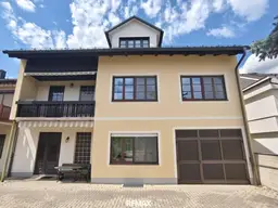 Großzügiges Mehrfamilienhaus/Mehrgenerationenhaus in Felixdorf mit Garten, Garage &amp; 19 Zimmern! "provisionsfrei"