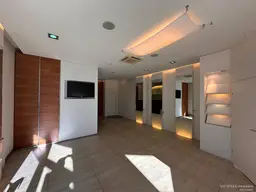 100m² Geschäftslokal mit großer Auslagenfront im Zentrum von Altenmarkt! Parkplätze vorhanden