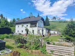 EHEMALIGE MÜHLE MIT GROßEM GRUNDSTÜCK IN RUHELAGE!