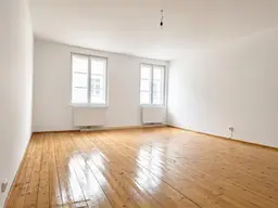 MITTEN IM HERZEN DER STEYRER ALTSTADT - MIETWOHNUNG IM 2. OG
