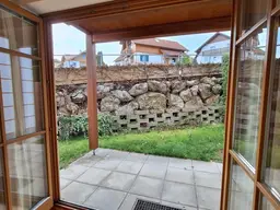 73m² HELLE FREUNDLICHE WOHNUNG MIT TERRASSE!