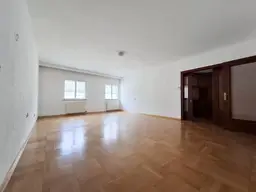 WOHNEN AUF ZWEI EBENEN - ALTSTADTFLAIR IN BESTER INNENSTADTLAGE