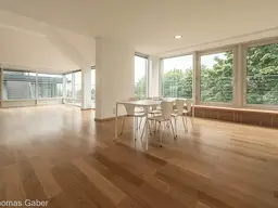 Residieren Sie in einer der besten Lagen Wiens! Traumhafte loftartige Maisonettenwohnung mit 2 Terrassen, Cottage-Ruhelage mit Panoramablick Richtung Wien!