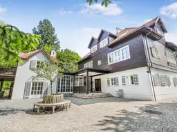 Exklusive Luxusvilla im Wienerwald – Sommerfrische der Extraklasse