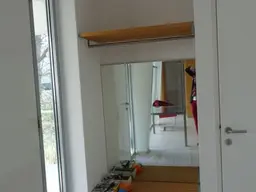 Wohngenuss mit Traumfernblick: Teilmöblierte Traumvilla mit Outdoorpool, Garten, Sauna, Jacuzzi Indoor, Tischtennistisch, etc.