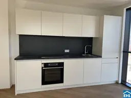 Wohnen im High Five ! Großzügige Wohnküche und 3 getrennte Zimmer im 15.OG