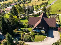 Luxuriöses Landhaus mit Indoor Pool und 3500m² Garten in der Weststeiermark zu verkaufen!