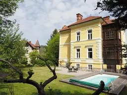 Reserviert! 8600 Bruck an der Mur: Traumhafte Gründerzeit-Villa mit schönem Garten und beheizbarem Pool