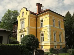 8600 Bruck an der Mur: Traumhafte Gründerzeit-Villa mit schönem Garten und beheizbaren Pool