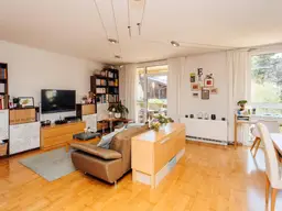 TOP: Traumhafte, ruhige Eigentumswohnung mit Terrasse &amp; Tiefgarage in Waltendorf