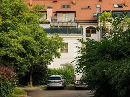 Geidorf: Bestlage! Wohnen auf zwei Ebenen! 2 Zimmer-Wohnung inkl. Parkplatz! Ruhe-Lage!