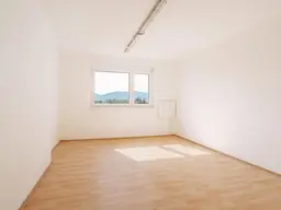 8020: Helle 4-Zi-, Familien-/Senioren-Wohnung, nahe Mur/Augarten/Citypark