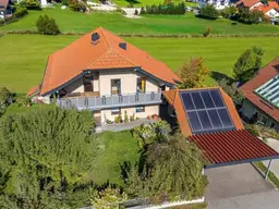 Top Zweifamilienhaus in Koppl bei Salzburg mit Einliegerwohnung – 2 Balkone, Garage, Solaranlage und Wohnraumlüftung!