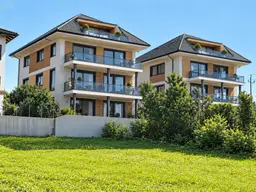 ERSTBEZUG TERRASSEN-WOHNUNG IN TRAUMLAGE MIT SEEBLICK