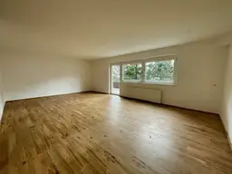 3-Zimmer-Wohnung mit großzügiger Terrasse zu vermieten - Einziehen und Wohlfühlen!