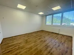 Top aufgeteilte Büro- oder Praxisfläche in bester Lage in Imst zu vermieten!