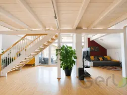 Lichtdurchflutete Galeriewohnung im Dachgeschoss – stilvolles Wohnen auf 121 m² in Wals