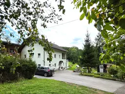 Paradies für Naturliebhaber - charmantes Landhaus auf 6500m² Grund