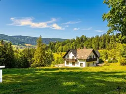 Großzügige Landidylle auf 1000m Seehöhe
