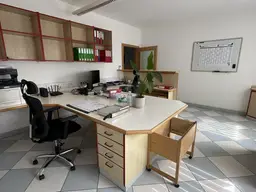 Büro zu vermieten