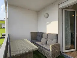 4-Zimmer-Wohnung mit optimalem Grundriss, Balkon und zwei Carport-Stellplätzen
