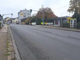 Kiosk für Verkauf oder Ankauf mit Parkmöglichkeit in stark frequentierter Lage zu vermieten!