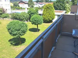 5122 Ach: Geräumige Vierzimmer Etagenwohnung zu vermieten!