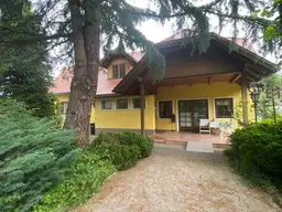 Großzügiges Wohnhaus mit Traumgrundstück in Klagenfurt am Wörthersee