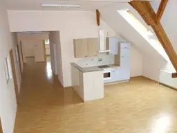 Ruhige Büro-Oase im Grünen- provisionsfrei