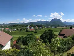 Geräumiges Ein-Zweifamilienhaus in unverbaubarer Aussichtslage- auch Zweitwohnsitz möglich