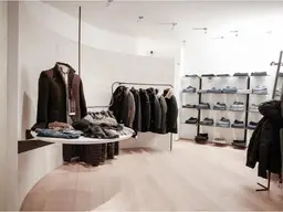 Exklusives Geschäftslokal, mit ca. 200 m² Verkaufsfläche, in Top-Lage von Zell am See!