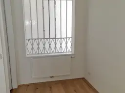 Helles Büro U4 Schönbrunn