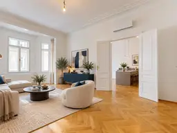 Wiener Altbaucharme trifft modernen Wohnkomfort – Exklusive 5-Zimmer-Wohnung in Innenstadtlage
