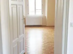 KREMSER PERLE * TOPSANIERTER CITY-STILALTBAU * STIFTSHOF *