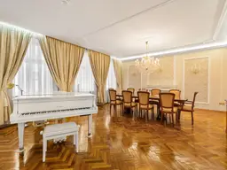 Exklusives Wiener Stadthaus mit 350m² Wohnfläche: Purer Luxus im Westen von Wien