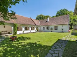 Exquisites Anwesen mit prachtvollem Garten, Badeteich und atemberaubender Naturkulisse