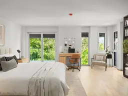 Moderner Erstbezug: Sonnige 5-Zimmer-Wohnung mit Balkon und Garten