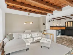 Stilvoll vereint – Altbau-Flair trifft moderne Wohnqualität mit Wärmepumpe und Fußbodenheizung. Teilbares Grundstück