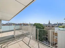 Sonnige Dachgeschosswohnung mit Terrasse und traumhaftem Ausblick