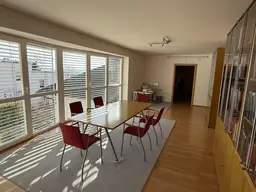 ca. 225 m²repräsentative Büroräumlichkeiten in Zentrumsnähe mit Parkplätzen zu vermieten