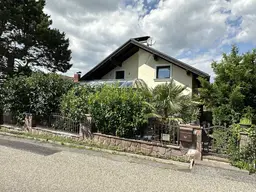 gepflegtes Einfamilienhaus mit traumhaftem Wintergarten zu verkaufen